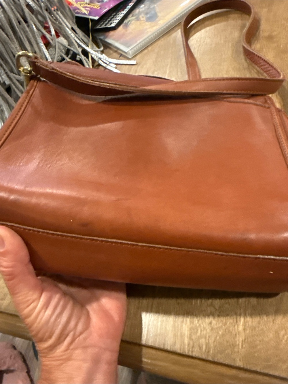 COACH Court Vintage British Tan Leather 9870 Made in the United States - Picture 3 of 11